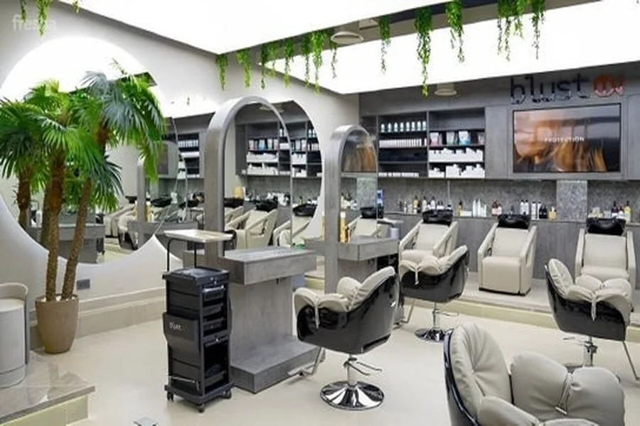 Discover Luxury and Care at Women’s Salons in Abu Dhabi