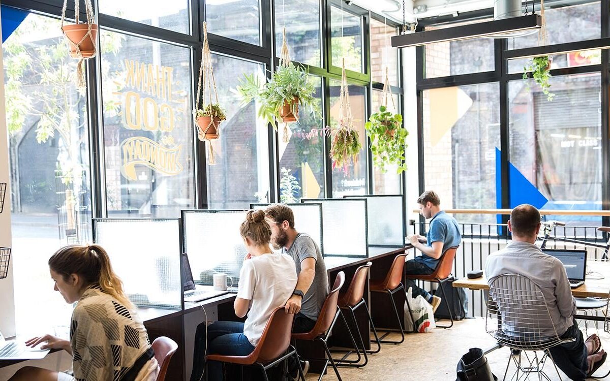 Home 23 Why Mumbai Startups Are Turning to Virtual Offices