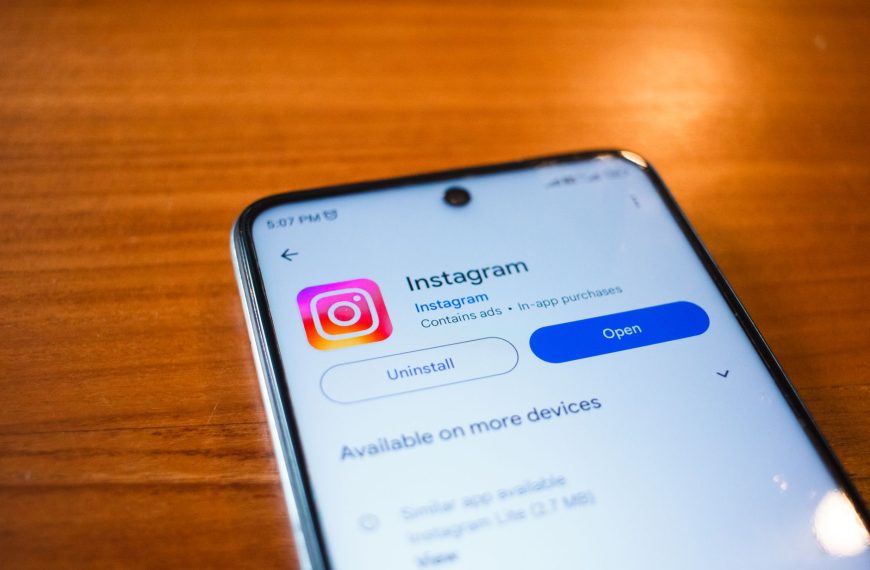 How to Download Instagram Videos and Reels Without an App?